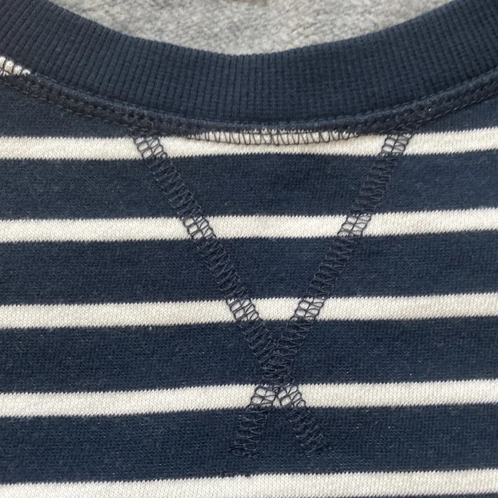 Amazon Essentials striped lightweight sweatshirt. Size XXL - Picture 4 of 6